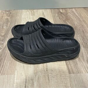 Hoka recovery slides